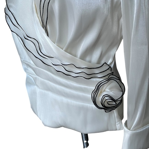 Rare 90s Cachet Shimmery White Faux Wrap Wide Lapel Sheer Sleeve Blouse - Picture 9 of 14